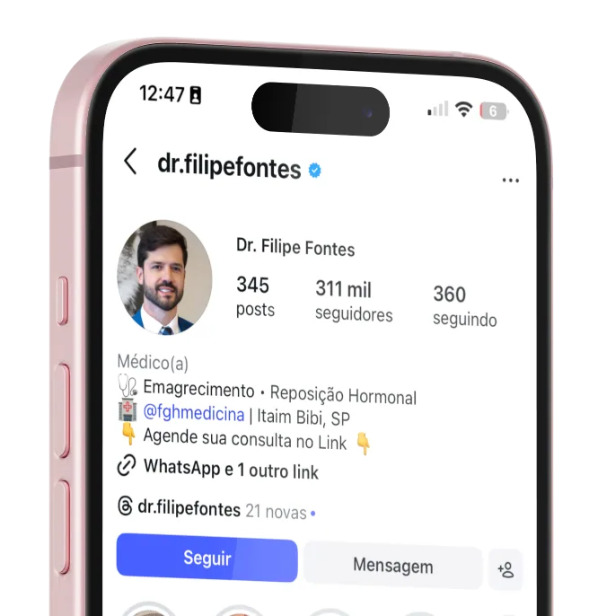 Perfil do Instagram do Dr. Filipe Fontes em um iPhone